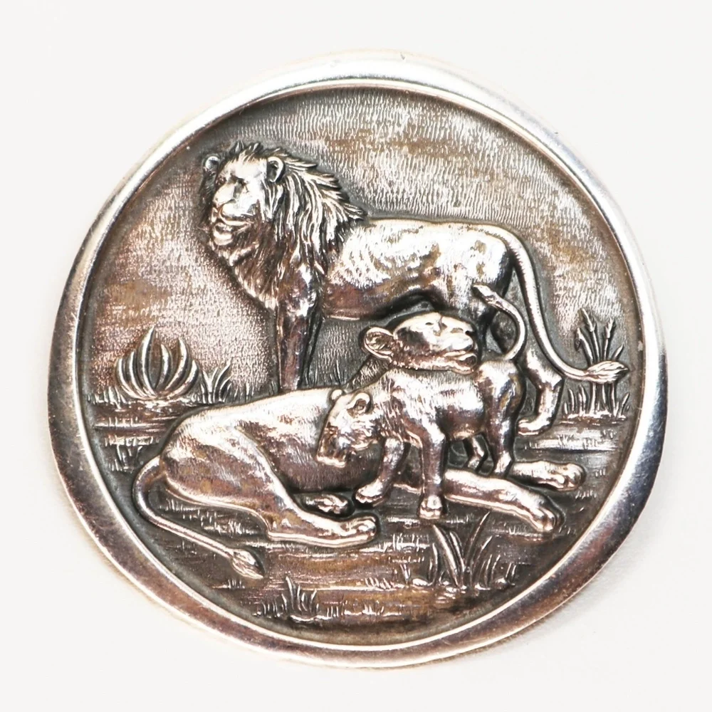 Vintage Silver Lion Brooch